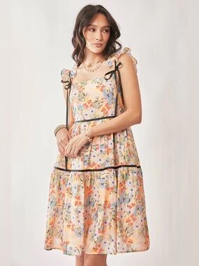 Davi & Dani Midi Floral Dress